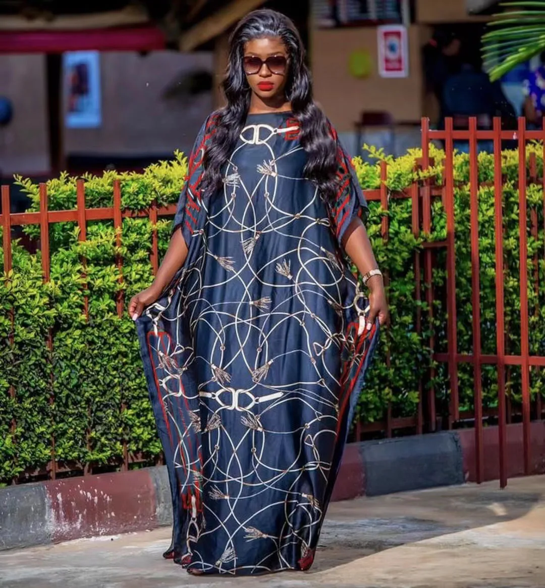Latest New Design Fashion African Women's Clothing Dashiki Classic Printing For Lady Long Dress Free Size Abaya
Latest New Design Fashion African Women's Clothing Dashiki Classic Printing For Lady Long Dress Free Size Abaya