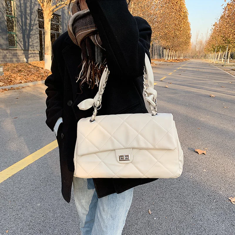 Women Casual Designer Big Crossbody Bag Luxury Chain 2021 Fashion Shopping Handbags Large Capacity Classic Lattice Shoulder Tote
Women Casual Designer Big Crossbody Bag Luxury Chain 2021 Fashion Shopping Handbags Large Capacity Classic Lattice Shoulder Tote