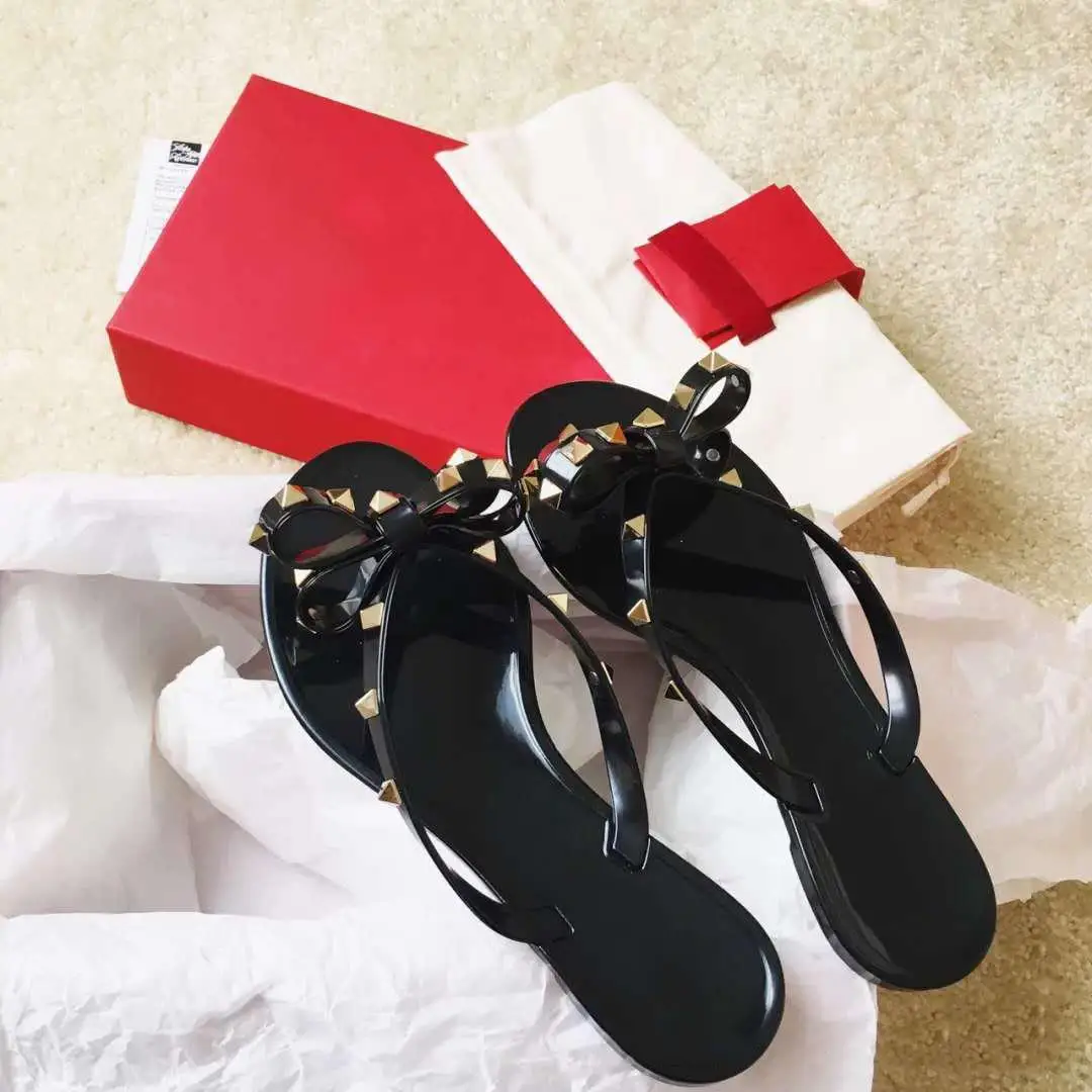 2021 wommen shoes designer sandals Women Shoes Fashion Slipper rivet Platform Slide Lady fashion Studded sandal with Box
2021 wommen shoes designer sandals Women Shoes Fashion Slipper rivet Platform Slide Lady fashion Studded sandal with Box
