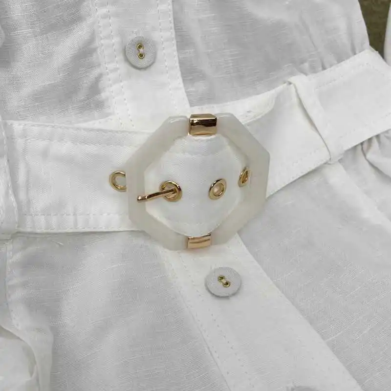 2021 New Summer Women Fashion A-line Solid Long Sleeve Playsuits With Waist Belt High Quality Linen
2021 New Summer Women Fashion A-line Solid Long Sleeve Playsuits With Waist Belt High Quality Linen