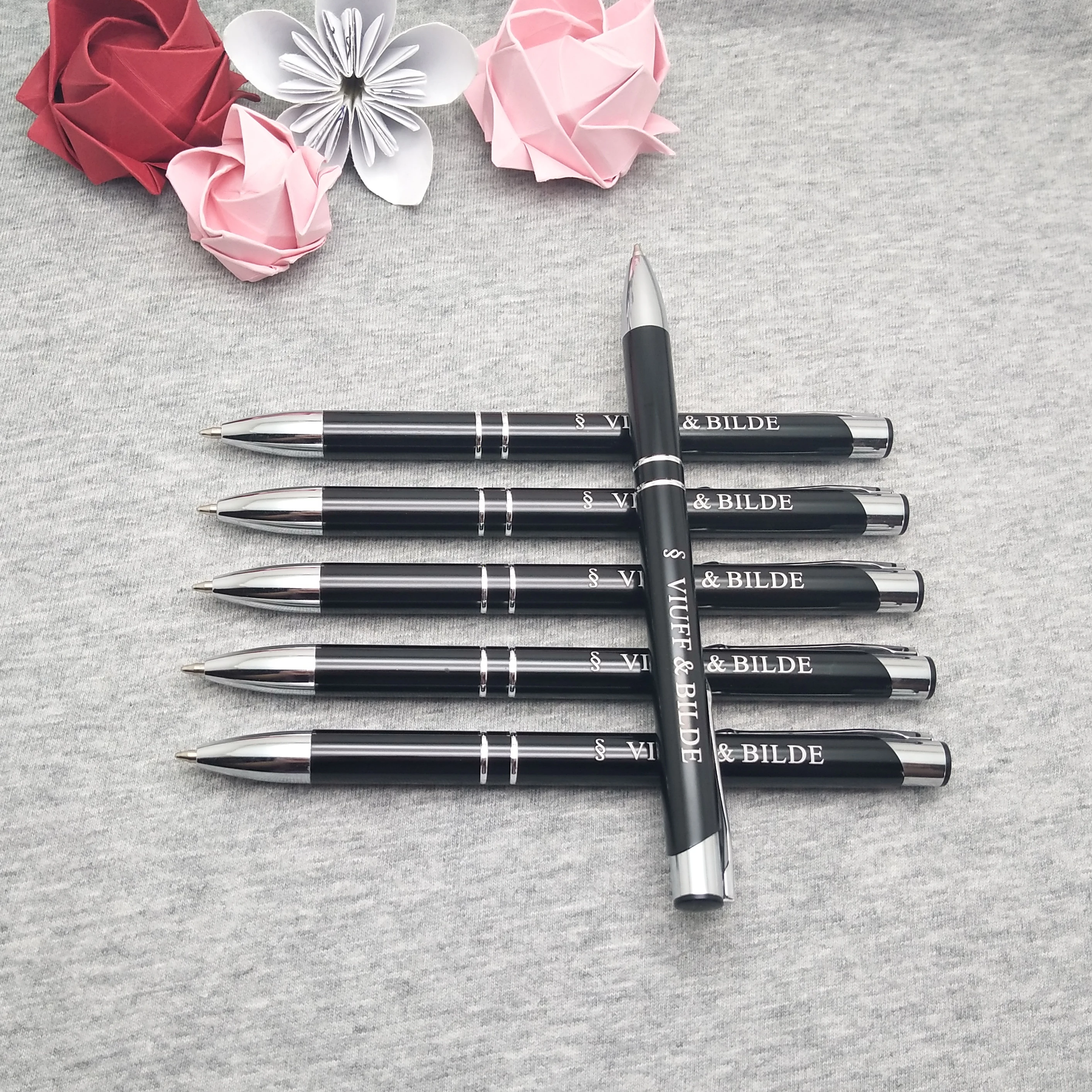 NEW Personalized Papa's day gift colorful ball pen 10 PCS/lot custom with father's name and wishes text free cdr and pdf format
NEW Personalized Papa's day gift colorful ball pen 10 PCS/lot custom with father's name and wishes text free cdr and pdf format