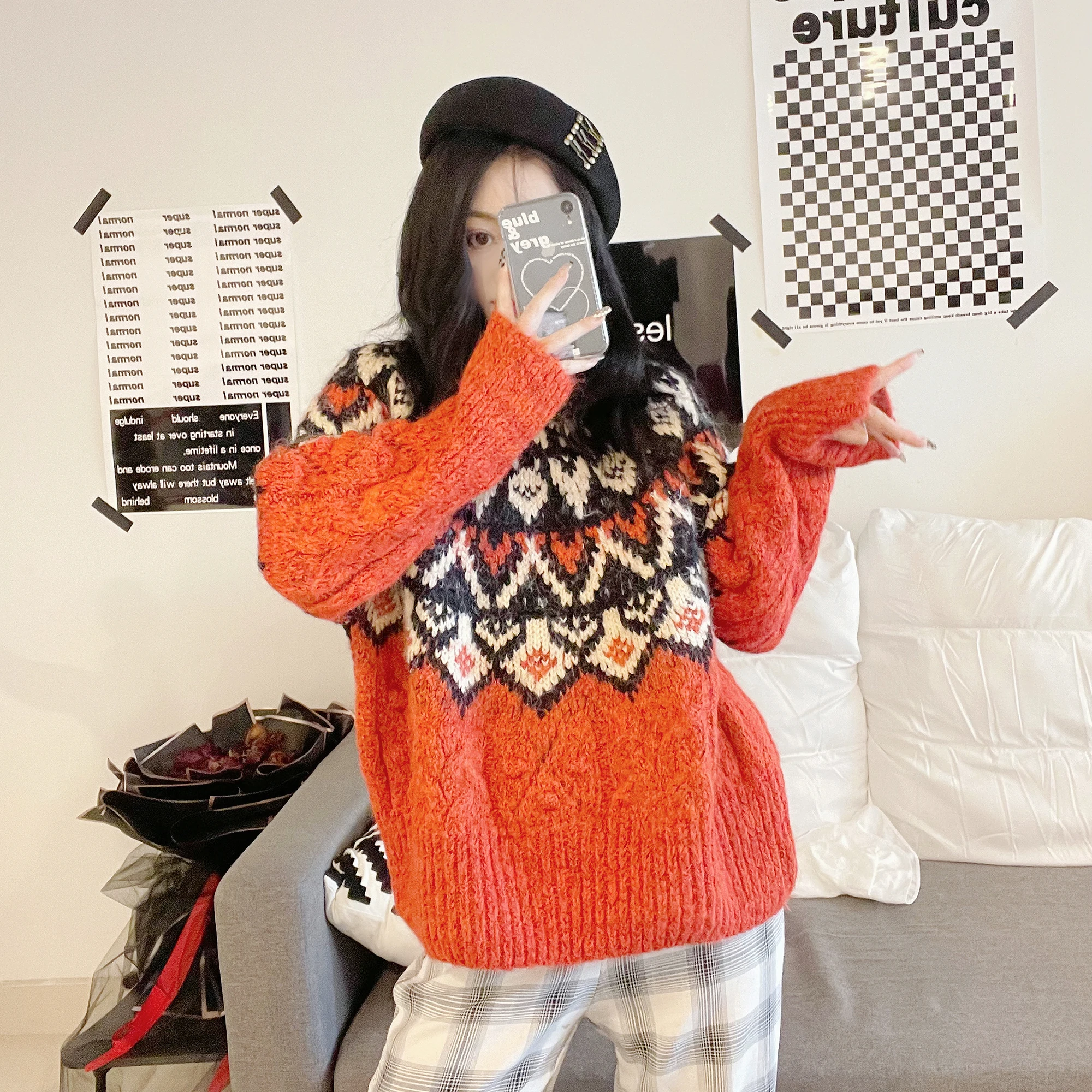 JUNWU Winter Za Women Red Round Neck Chic Jacquard Design Loose Long-Sleeved Thick Sweater Pullover To Keep Warm Ethnic Style
JUNWU Winter Za Women Red Round Neck Chic Jacquard Design Loose Long-Sleeved Thick Sweater Pullover To Keep Warm Ethnic Style