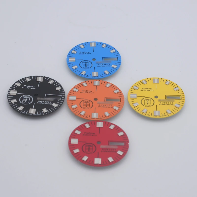 Циферблат часов 28,5 мм Seiko Mod dail 7S26 NH36, циферблат подходит для Seiko черепаха SKX007 SKX009 C3, зеленый светящийся циферблат для перемещения 7s26 nh36 4R36 
Циферблат часов 28,5 мм Seiko Mod dail 7S26 NH36, циферблат подходит для Seiko черепаха SKX007 SKX009 C3, зеленый светящийся циферблат для перемещения 7s26 nh36 4R36