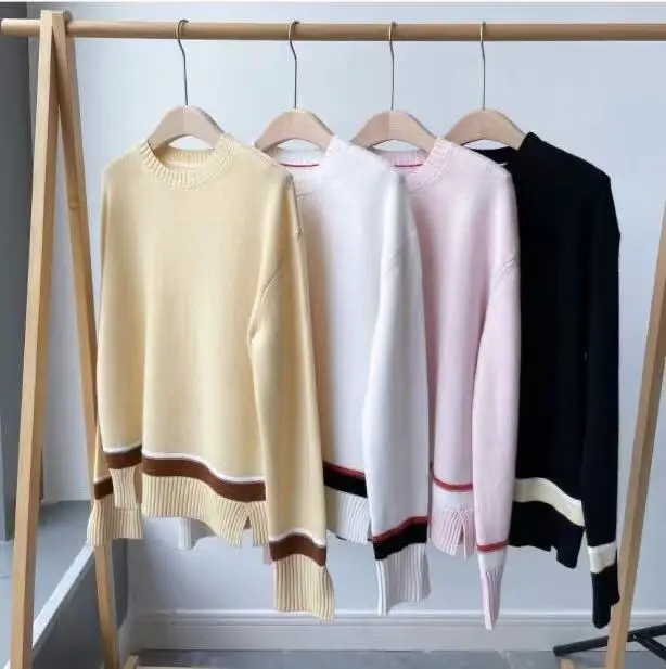 2021 Autumn Winter Women's Long Sleeve Cashmere Pullover Color Patchwork O-Neck Sweater Runway Pullover
2021 Autumn Winter Women's Long Sleeve Cashmere Pullover Color Patchwork O-Neck Sweater Runway Pullover