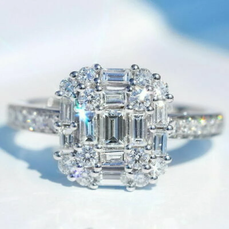 Fashion Rings 925 Silver Jewelry with AAA Zircon Gemstones Finger Ring for Women Wedding Engagement Promise Party Gift Ornaments
Fashion Rings 925 Silver Jewelry with AAA Zircon Gemstones Finger Ring for Women Wedding Engagement Promise Party Gift Ornaments