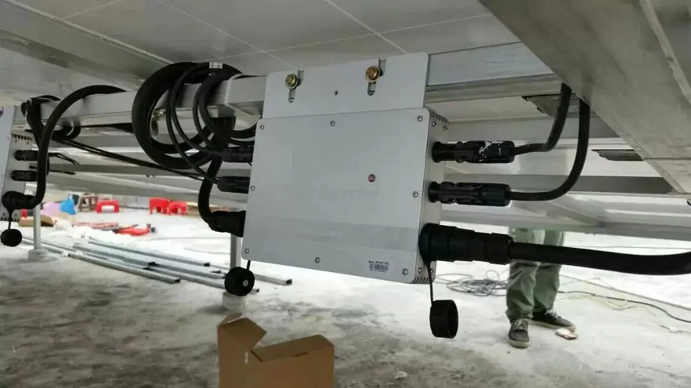 TC60NB-6T PV Array Combiner Box/6 in 1out combiner box/AC distribution box 
TC60NB-6T PV Array Combiner Box/6 in 1out combiner box/AC distribution box