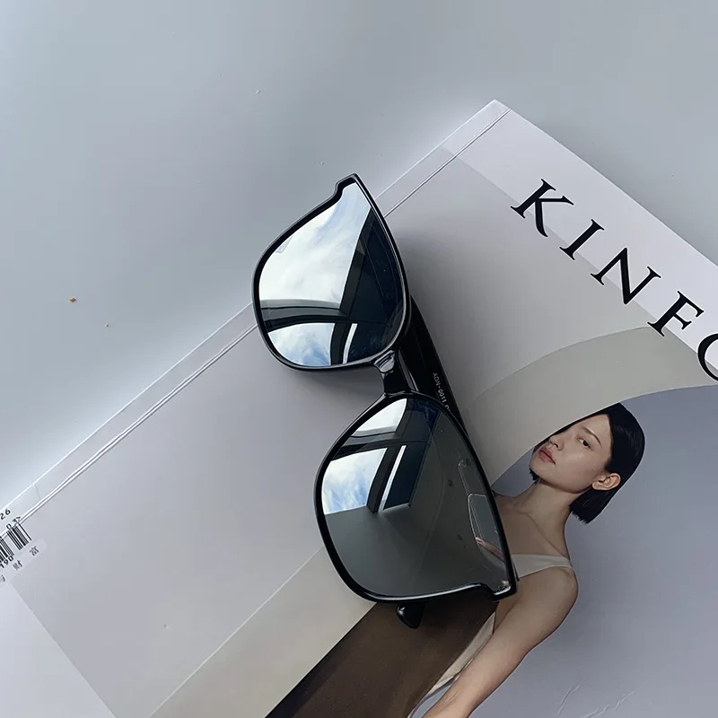 Sunglasses Cool Sunglasses for Men and Women 2021 New Sunscreen Purple Ins Exterior Sunglasses Big Face Thin luxury shades
Sunglasses Cool Sunglasses for Men and Women 2021 New Sunscreen Purple Ins Exterior Sunglasses Big Face Thin luxury shades