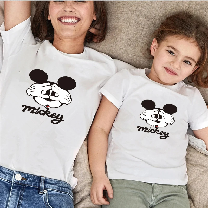 Женская летняя одежда с принтом Футболка с Микки-Маусом Disney, удобная и дышащая Красивая семейная одежда с короткими рукавами для родителей ...
Женская летняя одежда с принтом Футболка с Микки-Маусом Disney, удобная и дышащая Красивая семейная одежда с короткими рукавами для родителей ...