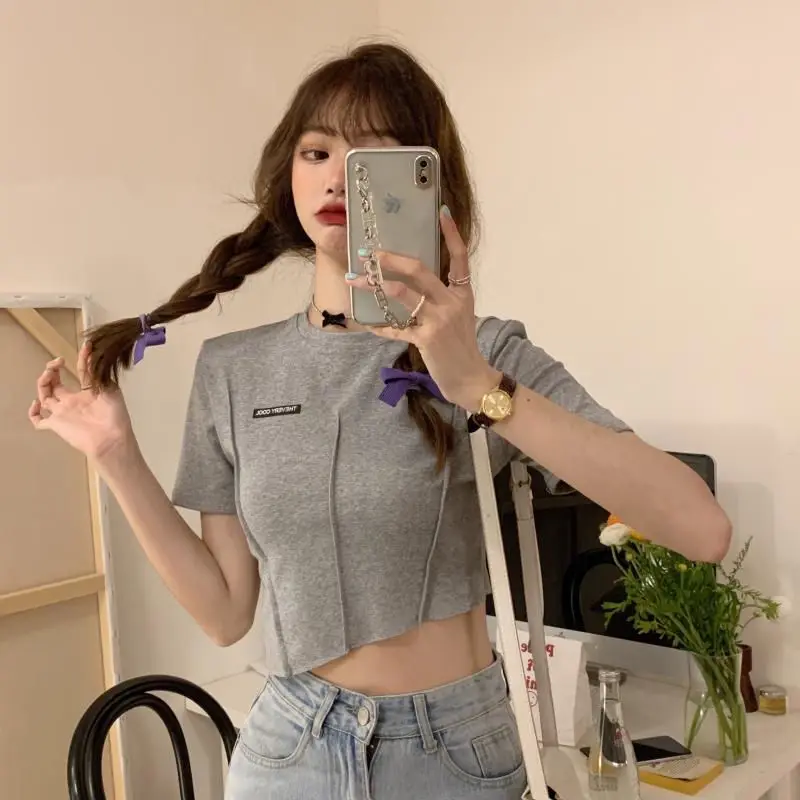 T-Shirt Women'S Tide Summer Short Tops Women'S Design Sense Niche Short-Sleeved Irregular Navel All-Match
T-Shirt Women'S Tide Summer Short Tops Women'S Design Sense Niche Short-Sleeved Irregular Navel All-Match
