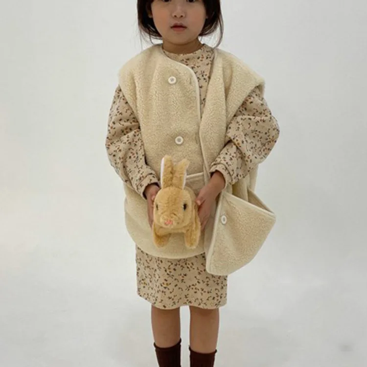 Children's Winter Clothing Korean Solid Boys Girls Lambswool Waistcoat 2020 New Casual Warm Vest for Toddler Kids Baby Jackets
Children's Winter Clothing Korean Solid Boys Girls Lambswool Waistcoat 2020 New Casual Warm Vest for Toddler Kids Baby Jackets
