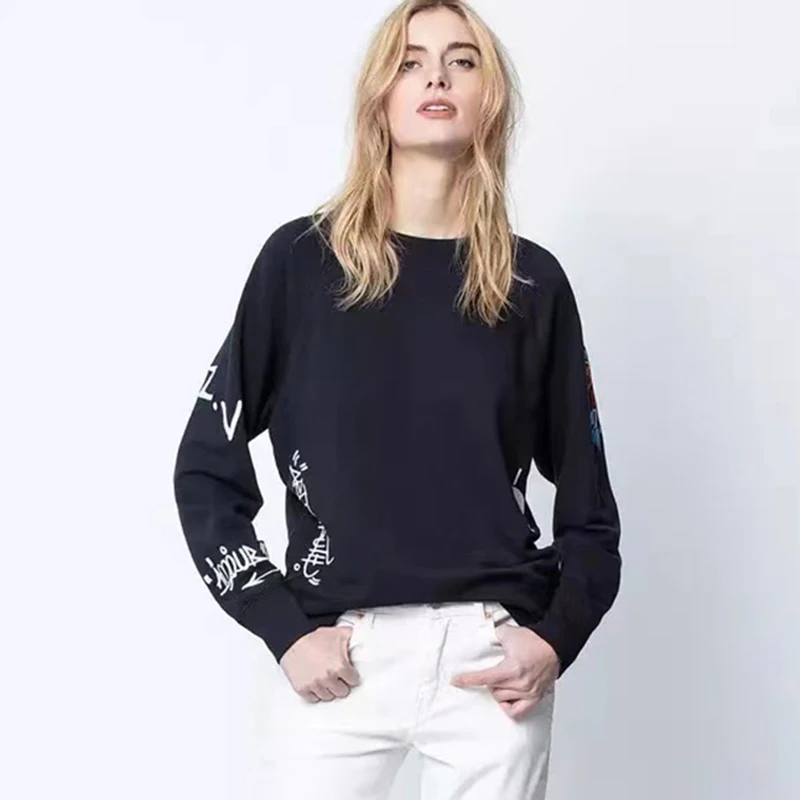 Rowling Embroidered Pattern Rock Navy Sweatshirt Women 2021Autumn Winter Long Sleeve O Neck Pullover Casual Vintage Hoodie Tops
Rowling Embroidered Pattern Rock Navy Sweatshirt Women 2021Autumn Winter Long Sleeve O Neck Pullover Casual Vintage Hoodie Tops