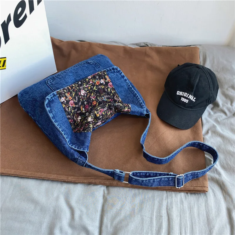 Broken Flower Jean Crossbody Bag For Women 2021 New Casual High Capacity Handbags Designer Denim Tote Bags Simple Shoulder Bag
Broken Flower Jean Crossbody Bag For Women 2021 New Casual High Capacity Handbags Designer Denim Tote Bags Simple Shoulder Bag