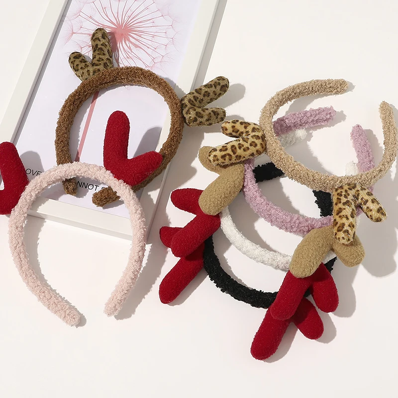 Christmas Style Headband For Girls Solid Color Simple All-match Christmas 3D Elk Hairband Soft Fleece Head Hoop Gifts For Kids
Christmas Style Headband For Girls Solid Color Simple All-match Christmas 3D Elk Hairband Soft Fleece Head Hoop Gifts For Kids