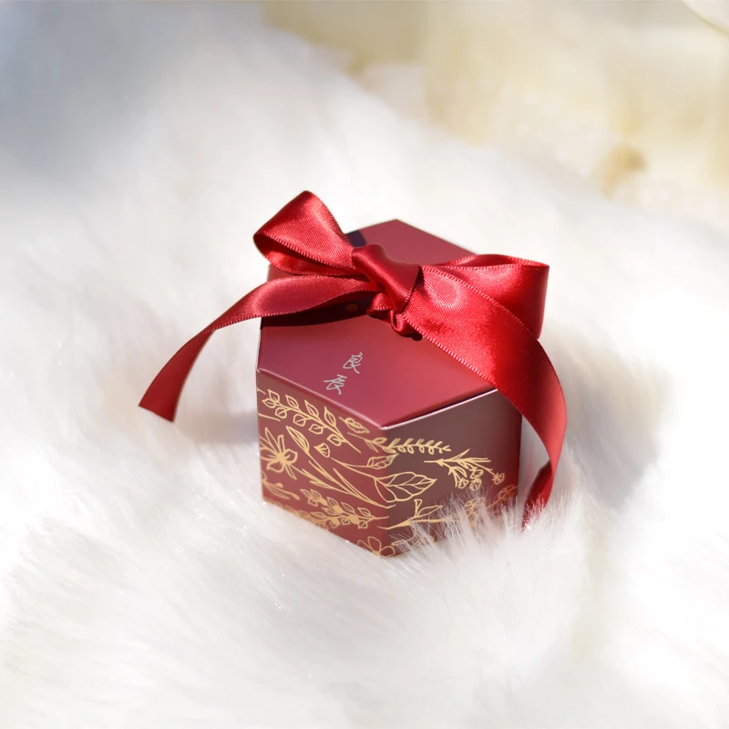 Hexagon Wedding Paper Candy Box For Guest Baby Shower Birthday Gift Box Favors Event Party Gift Bags Decoration Supplies
Hexagon Wedding Paper Candy Box For Guest Baby Shower Birthday Gift Box Favors Event Party Gift Bags Decoration Supplies