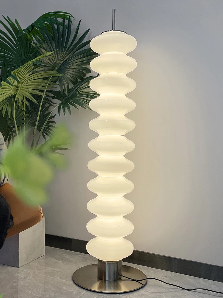Denmark Nordic Living Room White Glass Floor Lamp Hotel Engineering Designer Simple Personality Home Lighting
Denmark Nordic Living Room White Glass Floor Lamp Hotel Engineering Designer Simple Personality Home Lighting