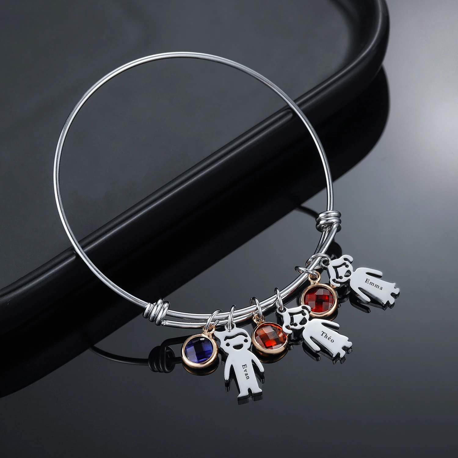 Personalized Kids Pendant Bracelet Custom Any Name For Mom & Kids Family Bracelets Bangle For Women Men Jewelry Accessories Gift
Personalized Kids Pendant Bracelet Custom Any Name For Mom & Kids Family Bracelets Bangle For Women Men Jewelry Accessories Gift