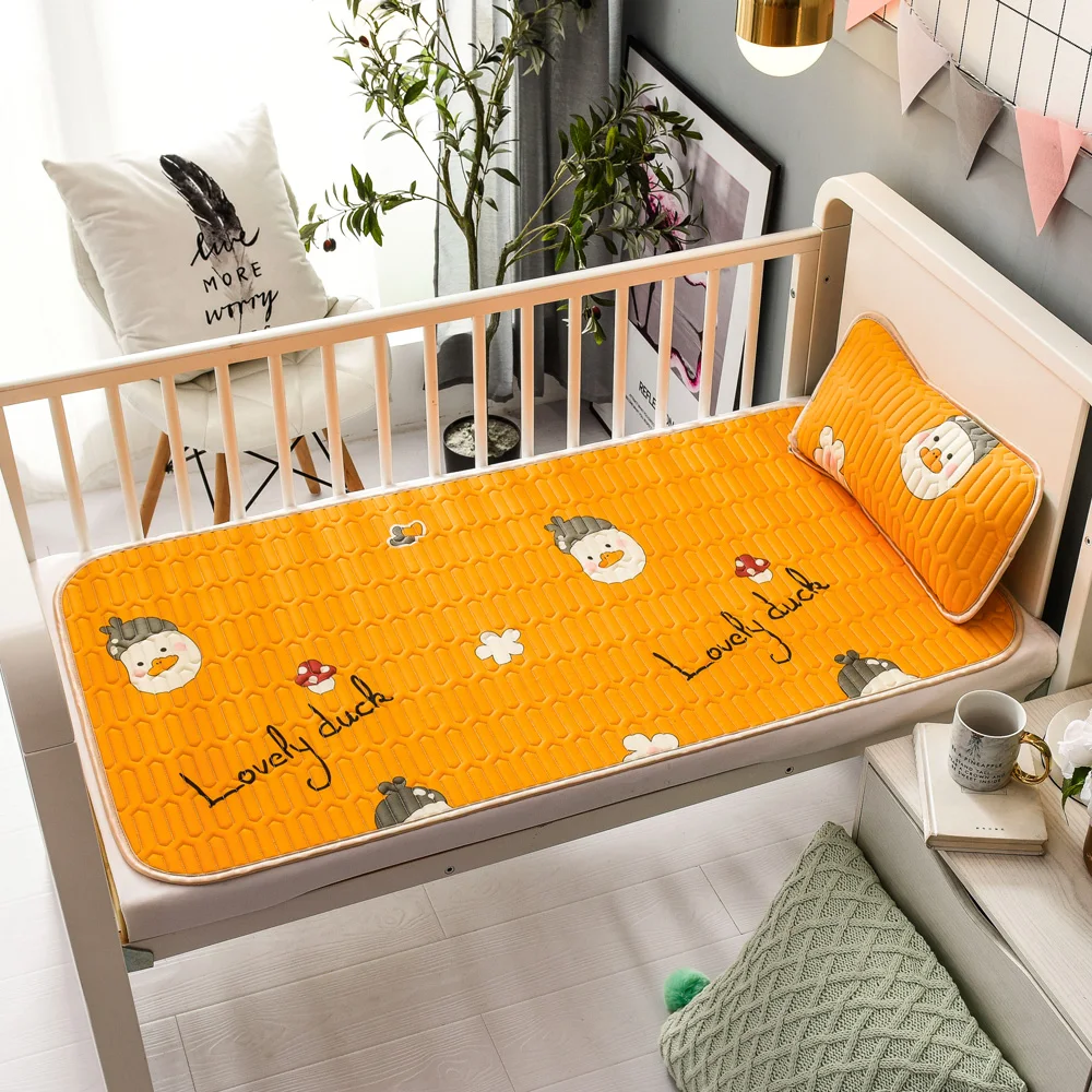 Newborn Baby Non-slip Cool Mat Infant Mattress Cover For Summer Toddler Soft Breathable Crib Fitted Sheet Cartoon Bedding Set
Newborn Baby Non-slip Cool Mat Infant Mattress Cover For Summer Toddler Soft Breathable Crib Fitted Sheet Cartoon Bedding Set