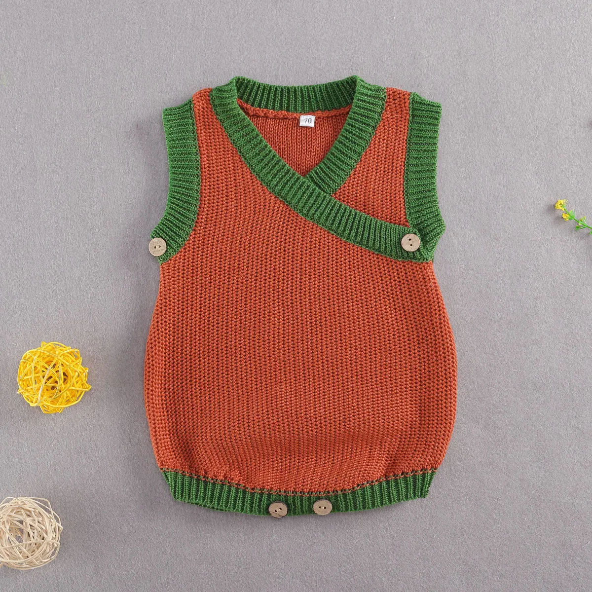 Boys Girls Cotton knitted Vest Rompers V-Neck Sweater Children Student Contrast Color Pullover for Spring Fall Winter Clothes
Boys Girls Cotton knitted Vest Rompers V-Neck Sweater Children Student Contrast Color Pullover for Spring Fall Winter Clothes