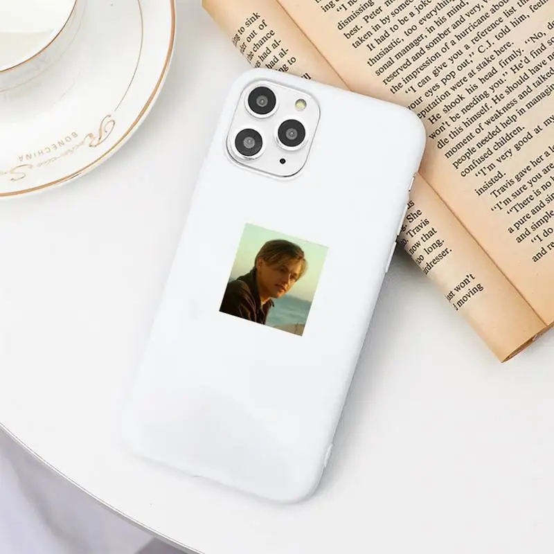 American actors Leonardo DiCaprio Aesthetic art Phone Case Candy Color for iPhone 6 7 8 11 12 s mini pro X XS XR MAX Plus
American actors Leonardo DiCaprio Aesthetic art Phone Case Candy Color for iPhone 6 7 8 11 12 s mini pro X XS XR MAX Plus