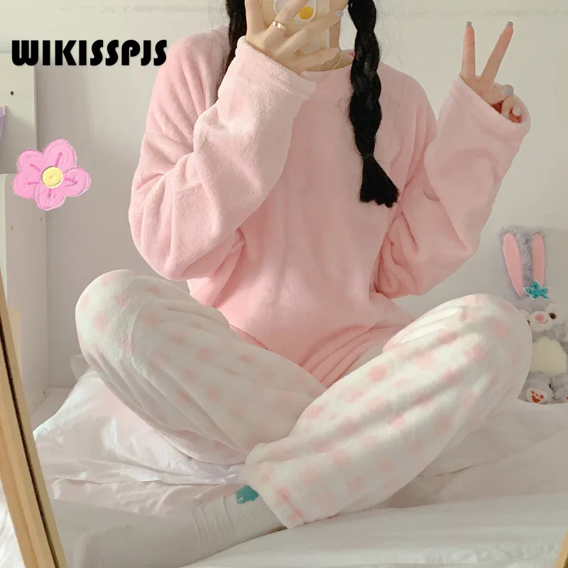 Корейская клетчатая Пижама WIKISSPJS, женские брюки с длинным рукавом, Осень-зима, коралловый бархат, фланелевый домашний костюм для отдыха, для студентов, Pjs
Корейская клетчатая Пижама WIKISSPJS, женские брюки с длинным рукавом, Осень-зима, коралловый бархат, фланелевый домашний костюм для отдыха, для студентов, Pjs