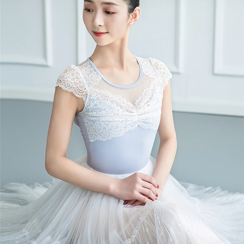 Ballet Leotard Adult Dance Leotards Women Costumes short sleeve Lace Leotard Ballerina Swimsuit Dancewear Gymnastics Bodysuit
Ballet Leotard Adult Dance Leotards Women Costumes short sleeve Lace Leotard Ballerina Swimsuit Dancewear Gymnastics Bodysuit
