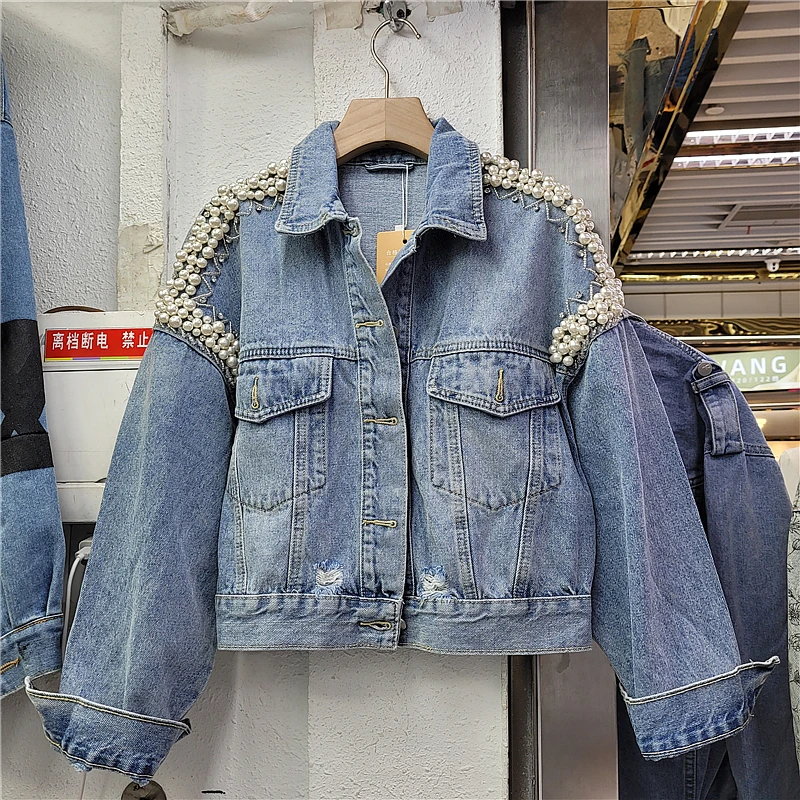 2021 Denim Jacket Women European Style Loose Spring Tops Cool Girls Beading Pearls Design Jean Street Coat Ropa Para Mujer
2021 Denim Jacket Women European Style Loose Spring Tops Cool Girls Beading Pearls Design Jean Street Coat Ropa Para Mujer
