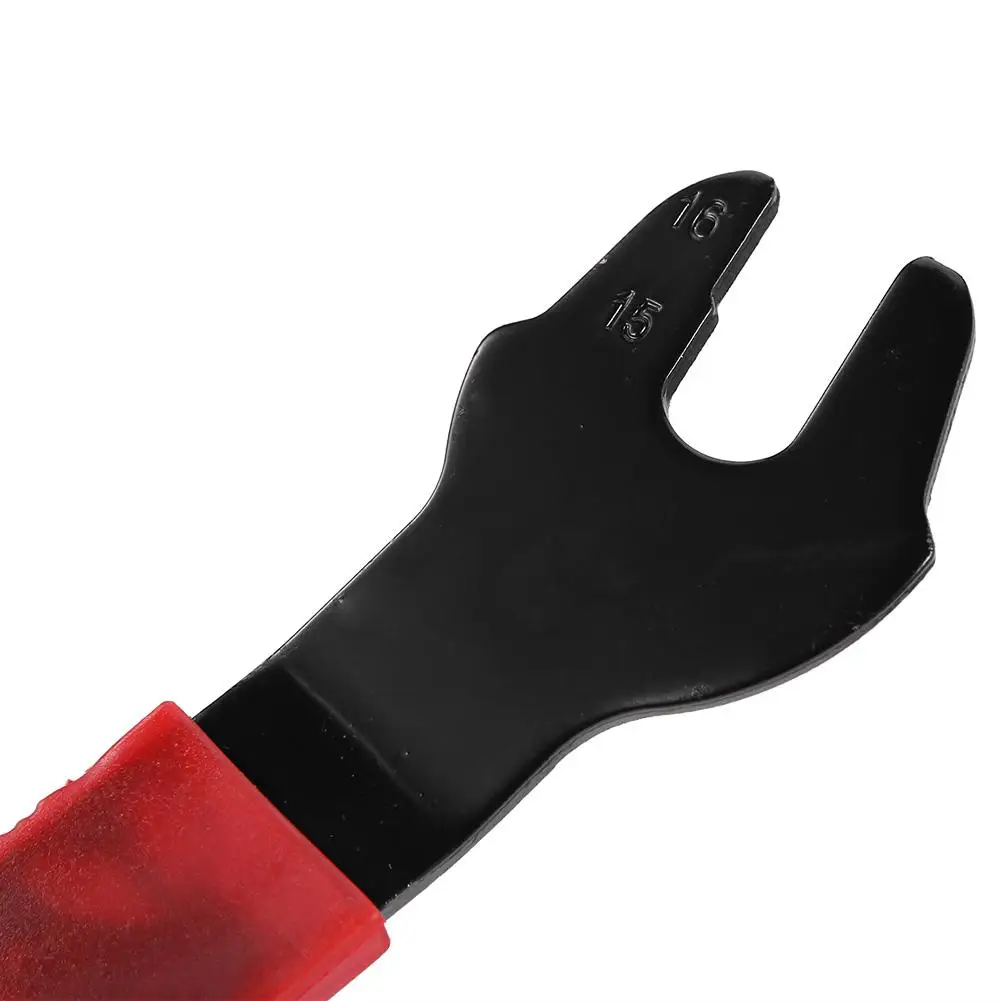 Repair Spanner MTB Road Bike Bicycle 15/16/17mm Foot Pedals Wrench Bicycle Tools Biking PortableDustproof Cycling Parts
Repair Spanner MTB Road Bike Bicycle 15/16/17mm Foot Pedals Wrench Bicycle Tools Biking PortableDustproof Cycling Parts