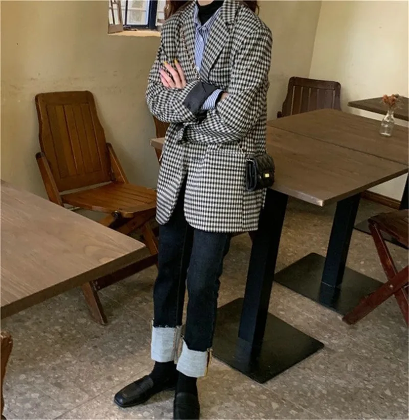 Autumn Winter Women Slim Plaid Tweed Jacket Female Fashion Single Breast Wool Single Breast Coat Elegant Vintage Blazer Outwear
Autumn Winter Women Slim Plaid Tweed Jacket Female Fashion Single Breast Wool Single Breast Coat Elegant Vintage Blazer Outwear