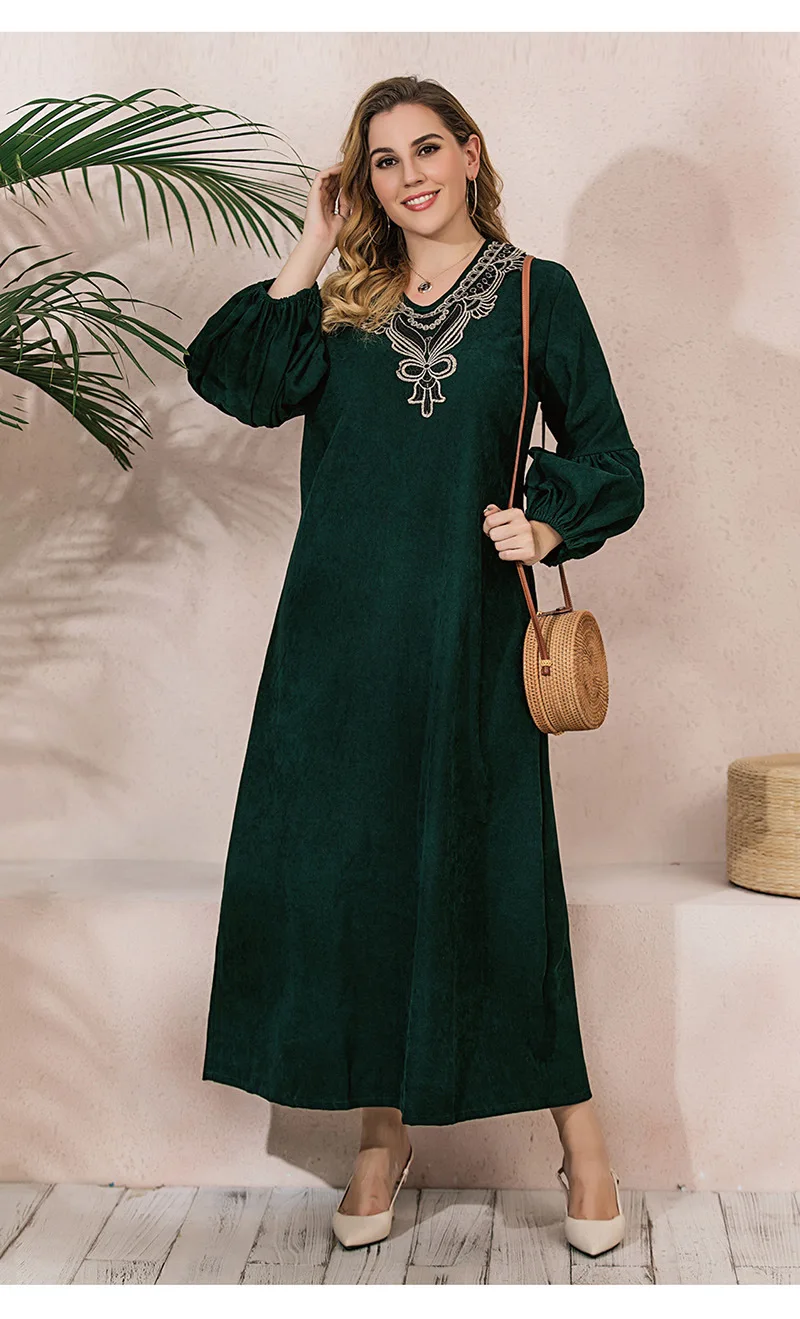 New Spring Plus Size Muslim Dress Women V Neck Green Maxi Vetsidos Moroccan Kaftan Elegant Islamic Clothing Gowns Oversize Abaya
New Spring Plus Size Muslim Dress Women V Neck Green Maxi Vetsidos Moroccan Kaftan Elegant Islamic Clothing Gowns Oversize Abaya