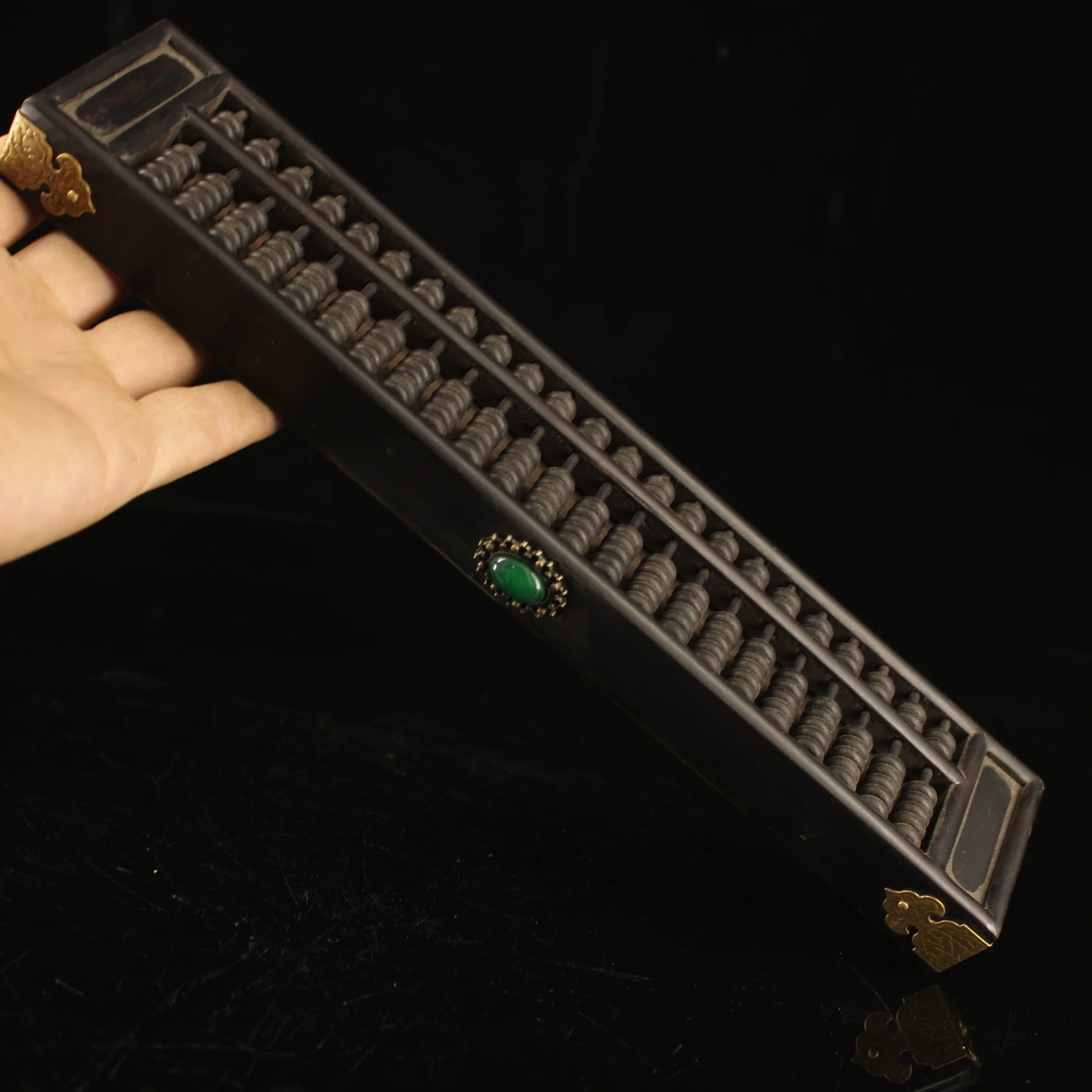 wedding decoration Treasure old hand-made inlaid gemstone sandalwood abacus fine calculation
wedding decoration Treasure old hand-made inlaid gemstone sandalwood abacus fine calculation