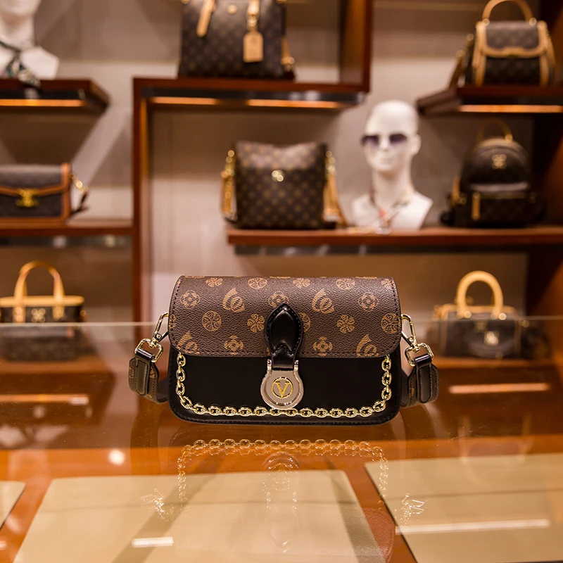 Genuine Leather Classic Presbyopia Small Square Bag 2021 New Trendy Wild Wide Shoulder Strap Diagonal Bag Fashionable Purses Gg
Genuine Leather Classic Presbyopia Small Square Bag 2021 New Trendy Wild Wide Shoulder Strap Diagonal Bag Fashionable Purses Gg