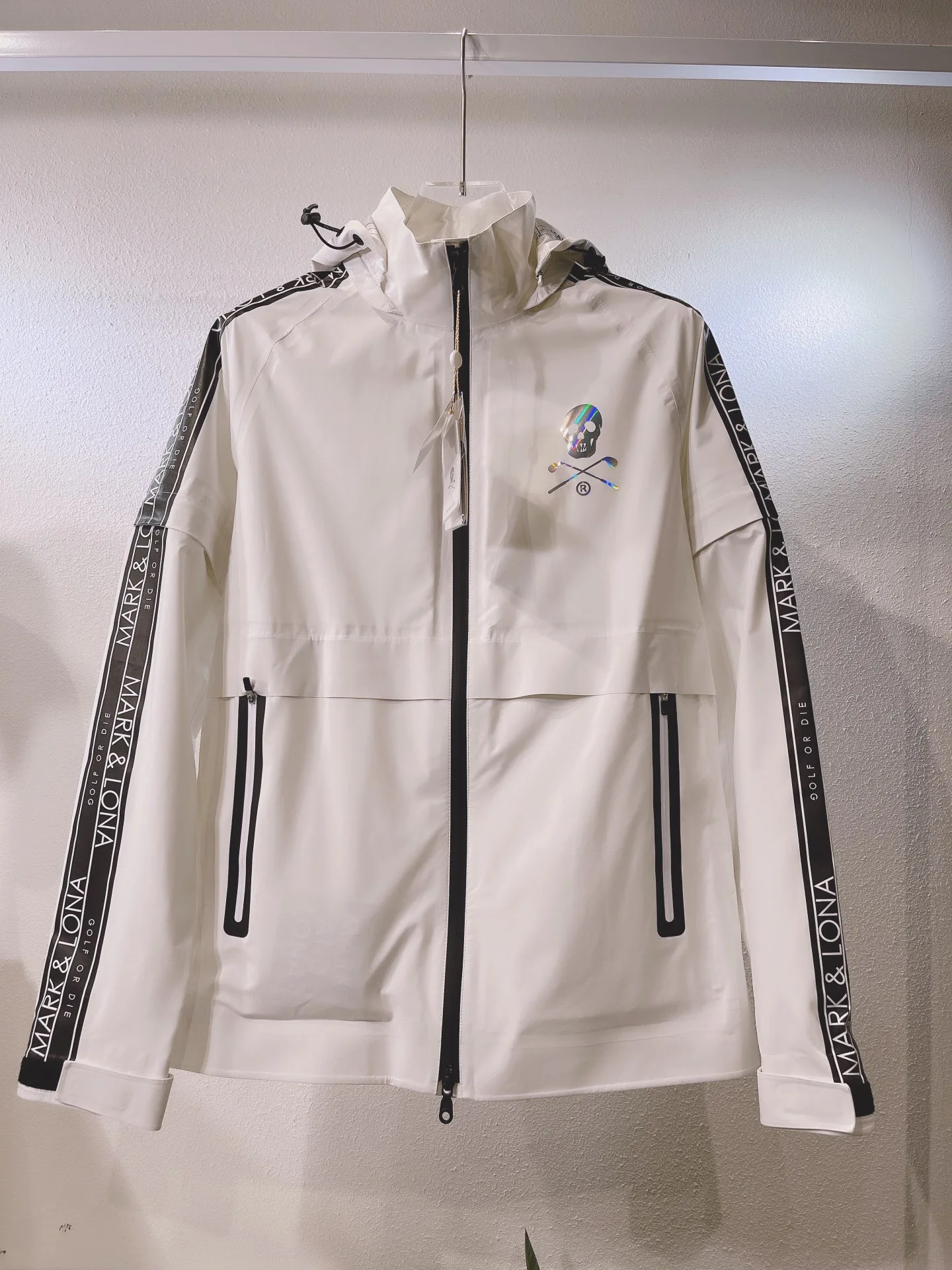 Autunm New fomarklona golf men's windbreaker coat detachable suit windbreaker men's golf windbreaker waterproof
Autunm New fomarklona golf men's windbreaker coat detachable suit windbreaker men's golf windbreaker waterproof
