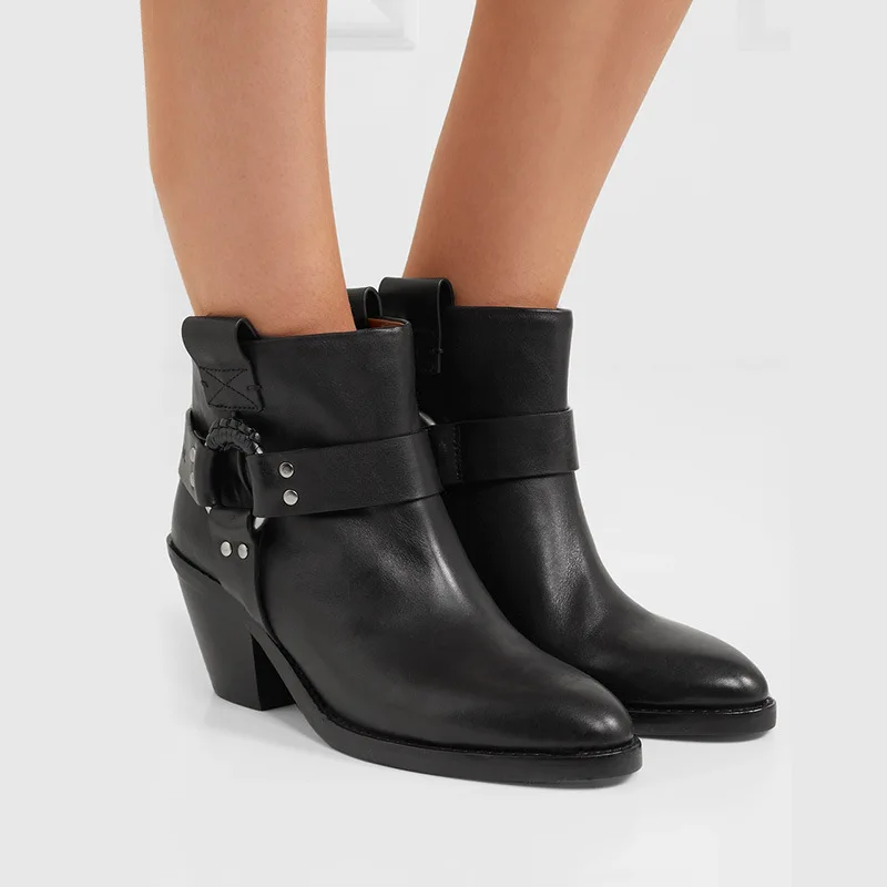 Ladies Side Buckle Strap Black Leather Ankle Boots Chunky Heel Knight Boots Women Pointed toe Fashion Martin Boot
Ladies Side Buckle Strap Black Leather Ankle Boots Chunky Heel Knight Boots Women Pointed toe Fashion Martin Boot