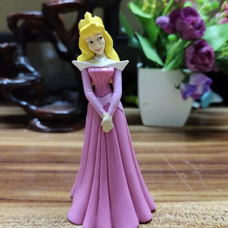 2PCS 11CM Disney Princess alo sleeping beauty decoration DIY decoration cake decoration
2PCS 11CM Disney Princess alo sleeping beauty decoration DIY decoration cake decoration