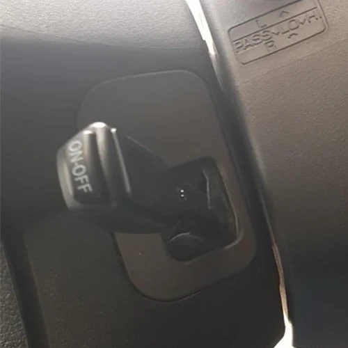 Комплект переключателей круиз управления FaroeChi 84632-34011 84632-34017 Для Toyota Corolla 2007-2014 45186-02080-E0 84633-34010
Комплект переключателей круиз управления FaroeChi 84632-34011 84632-34017 Для Toyota Corolla 2007-2014 45186-02080-E0 84633-34010