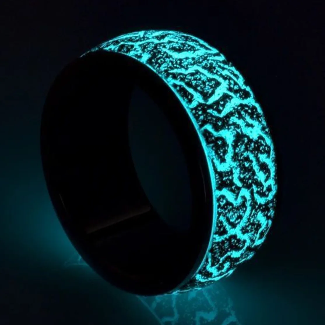 Фото Новинка 2022 светящееся кольцо из нержавеющей стали и смолы в темноте мужские