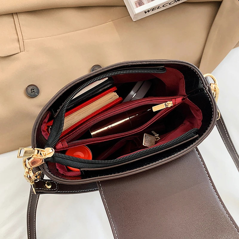 Vintage Flap Black Ladies Shoulder Bags Luxury Leather Bucket Bag Portable Panelled Messenger Bag Women Totes Bolsos Para Mujer
Vintage Flap Black Ladies Shoulder Bags Luxury Leather Bucket Bag Portable Panelled Messenger Bag Women Totes Bolsos Para Mujer