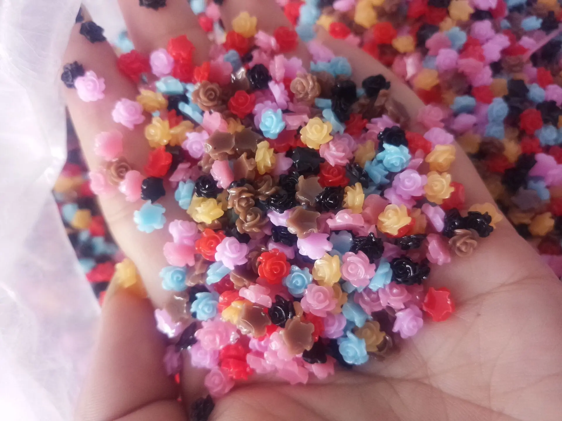 6mm 1000pcs Nail Flower Design Mix Color Rose Flowers 3D Nail Art Charm Decorations Nail Art Nail Supplies Nails Accessories
6mm 1000pcs Nail Flower Design Mix Color Rose Flowers 3D Nail Art Charm Decorations Nail Art Nail Supplies Nails Accessories