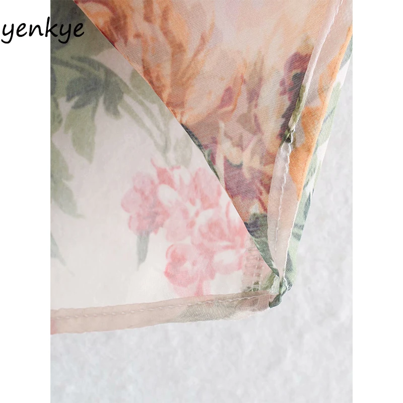 Sexy Semi-Sheer Floral Print Blouse Shirt Women Long Sleeve Turn-down Collar Summer Ladies Shirts Plus Size XNGC9639
Sexy Semi-Sheer Floral Print Blouse Shirt Women Long Sleeve Turn-down Collar Summer Ladies Shirts Plus Size XNGC9639