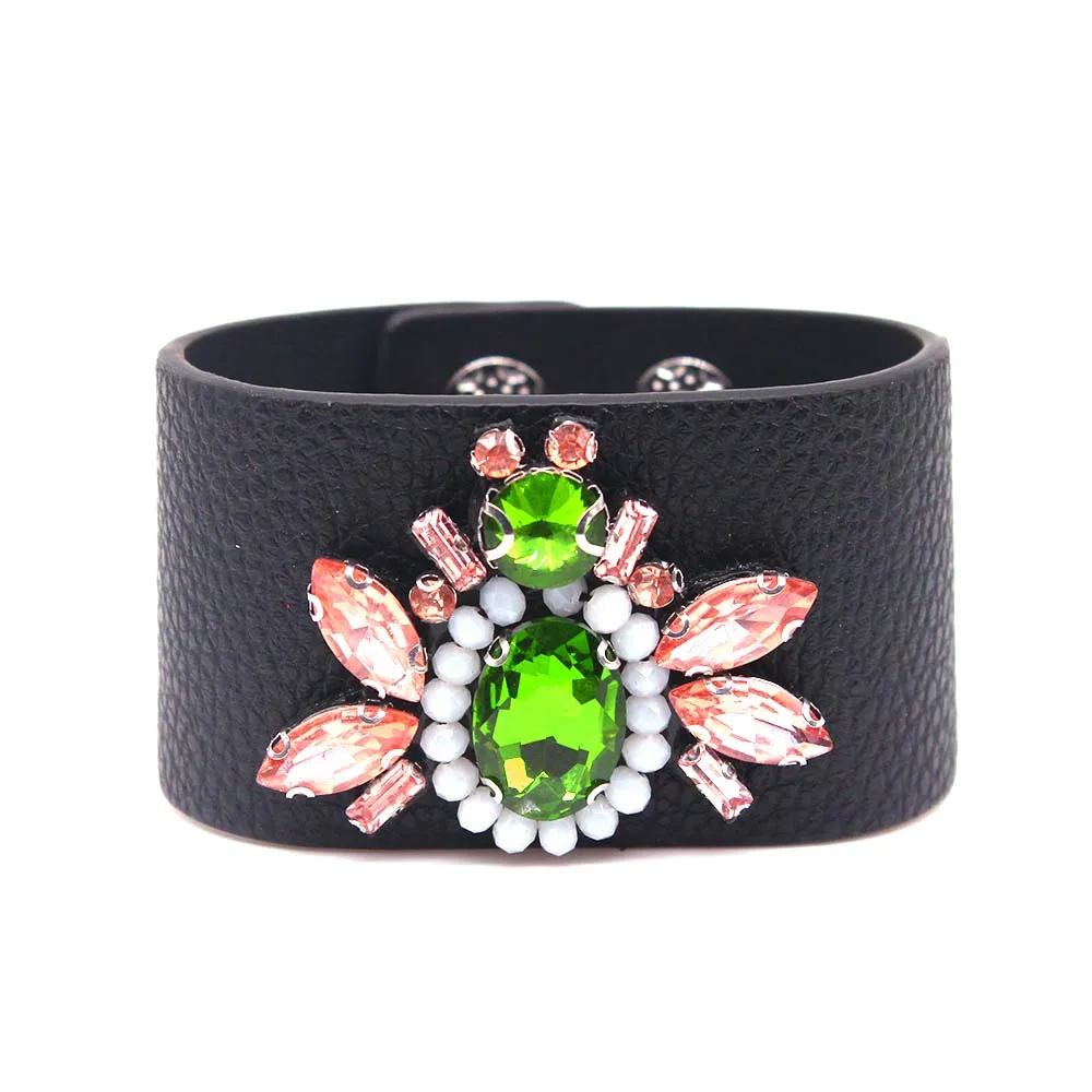 TOTABC New Embroidery Crystal Bee Leather Bracelet For Women Fashion Bracelet wholesale Jewelry Gift
TOTABC New Embroidery Crystal Bee Leather Bracelet For Women Fashion Bracelet wholesale Jewelry Gift