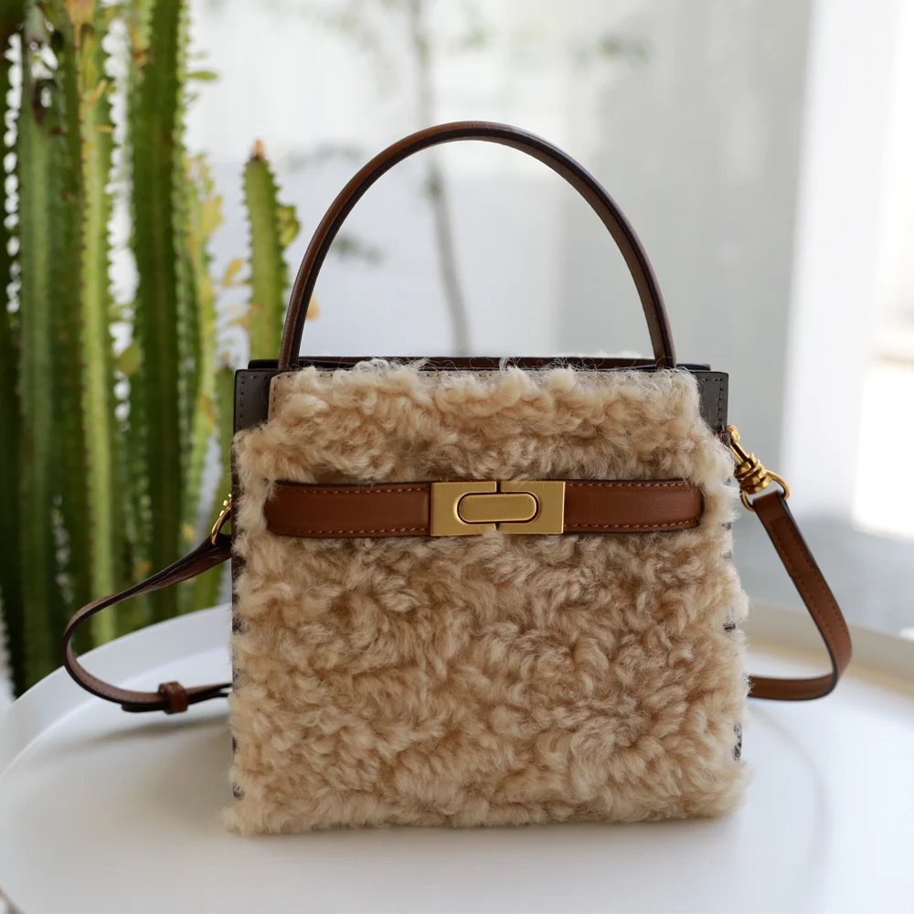 Winter Wool 2021new Ladies Hand Bags Fashion Crossbody Bags for Women High Quality Leather Shoulder Bags Bolsas Feminina
Winter Wool 2021new Ladies Hand Bags Fashion Crossbody Bags for Women High Quality Leather Shoulder Bags Bolsas Feminina