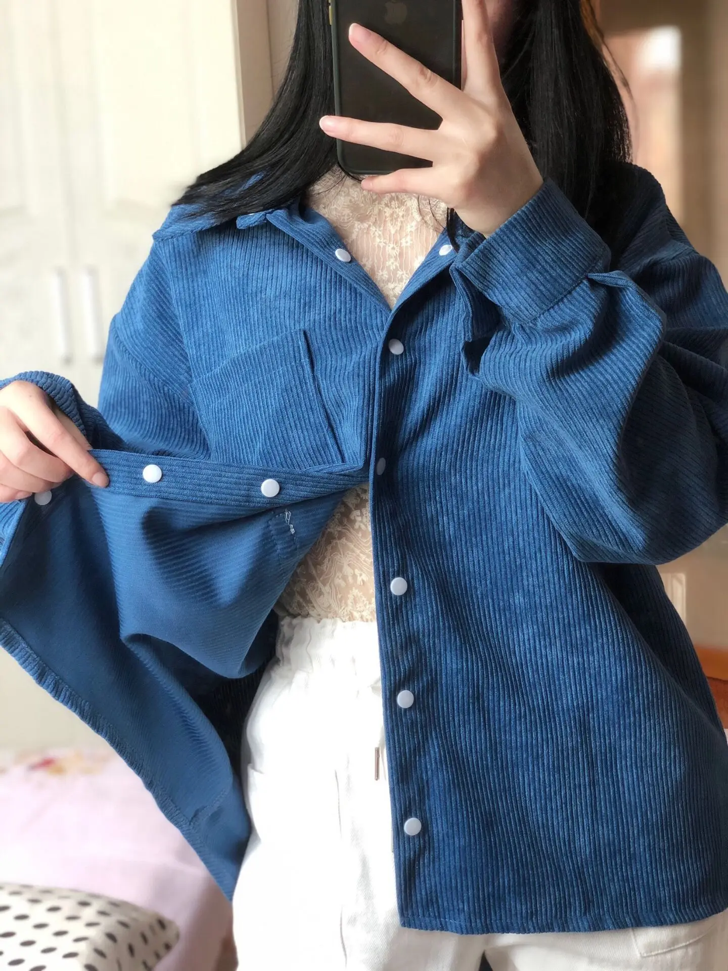 Women Blouses Turn-down Collar Spring autumn Shirts casual Outwear Female girl lady shirts Chic New ty766
Women Blouses Turn-down Collar Spring autumn Shirts casual Outwear Female girl lady shirts Chic New ty766