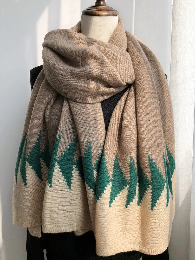 Christmas Together! Luxury Cashmere Scarf Women's Knitted Christmas Tree Splicing Long Shawl In Autumn and Winter
Christmas Together! Luxury Cashmere Scarf Women's Knitted Christmas Tree Splicing Long Shawl In Autumn and Winter