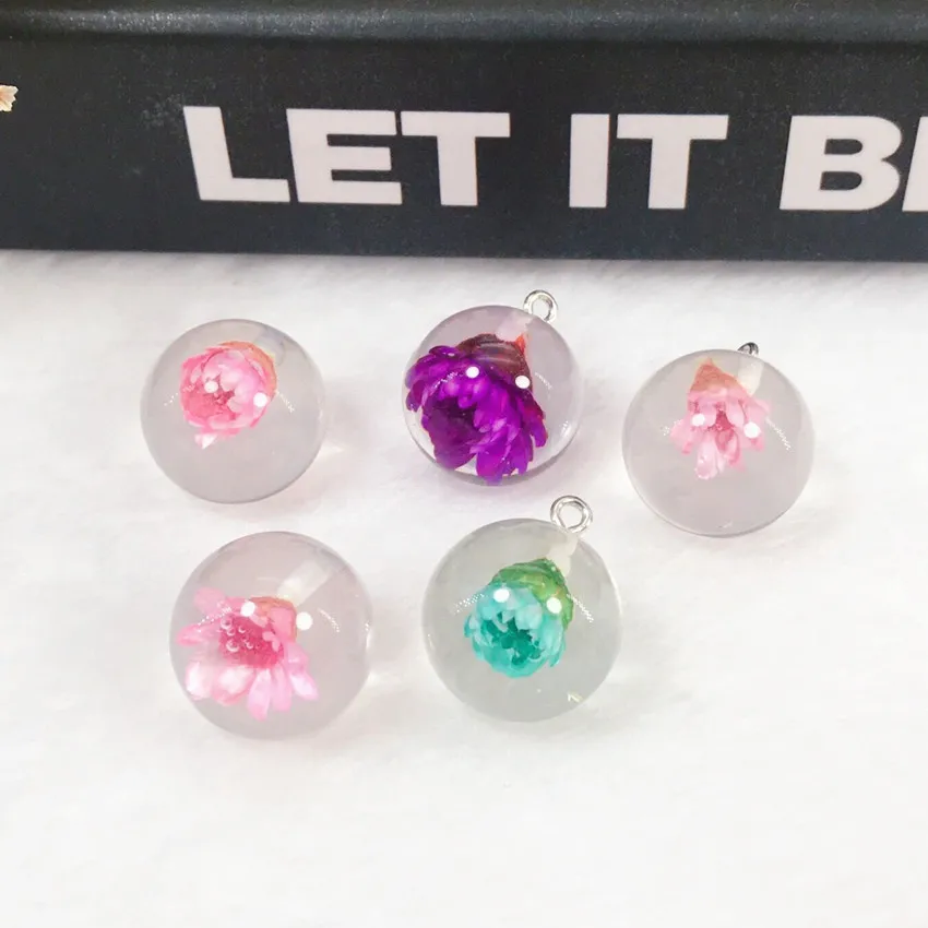 5pcs/lot 3D resin Charms round ball with flower in it Making Pendant fit,DIY Handmade Jewelry 
5pcs/lot 3D resin Charms round ball with flower in it Making Pendant fit,DIY Handmade Jewelry