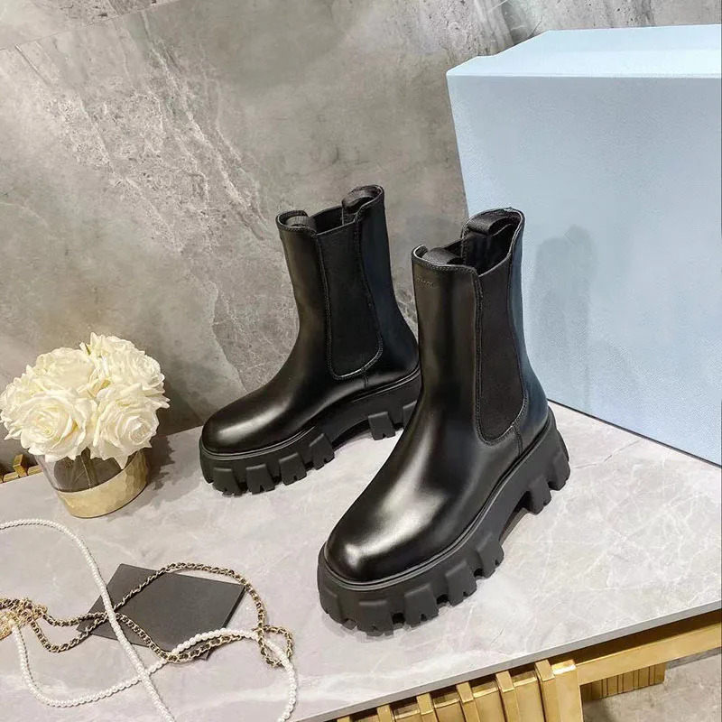 Sponge cake thick-soled Martin boots gear smoke tube boots 2021 ladies autumn new leather single boots Chelsea ankle boots
Sponge cake thick-soled Martin boots gear smoke tube boots 2021 ladies autumn new leather single boots Chelsea ankle boots