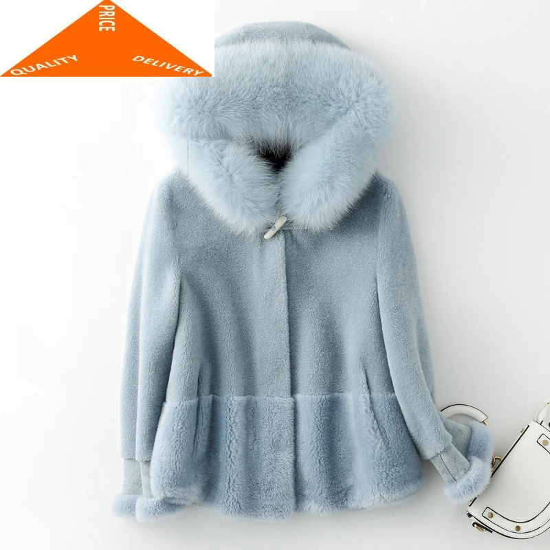 Female 100% Real Fox Fur Hooded Sheep Shearing Jacket Women Winter Clothes 2020 Korean Warm Wool Coat Tops Hiver 9299
Female 100% Real Fox Fur Hooded Sheep Shearing Jacket Women Winter Clothes 2020 Korean Warm Wool Coat Tops Hiver 9299