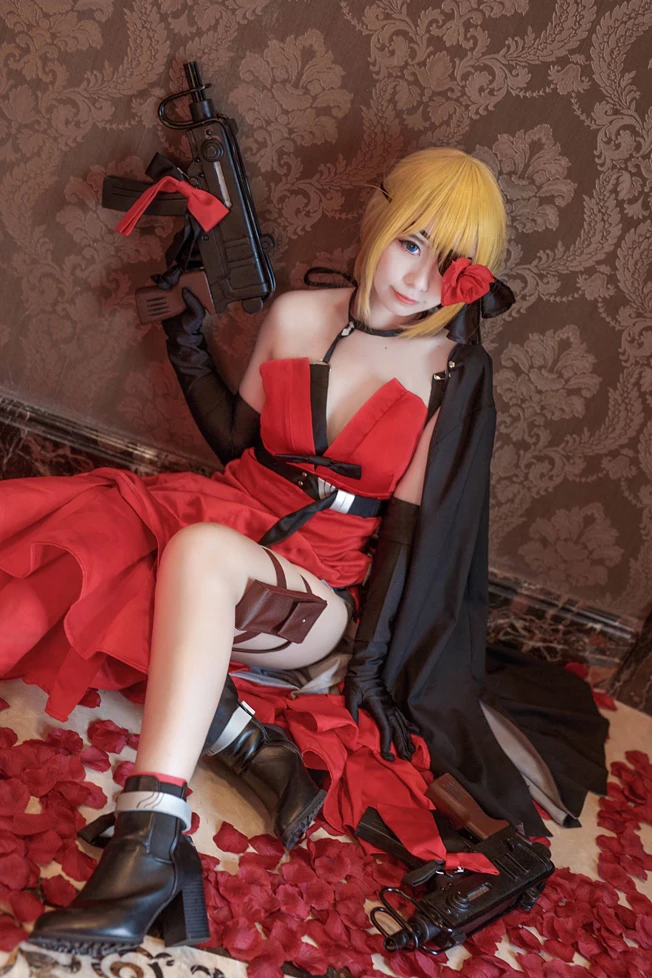 Костюм для косплея Game Girls Frontline Gungirls EVO 3, вечернее платье, Рождественский карвинальный костюм на Хэллоуин для женщин и взрослых
Костюм для косплея Game Girls Frontline Gungirls EVO 3, вечернее платье, Рождественский карвинальный костюм на Хэллоуин для женщин и взрослых