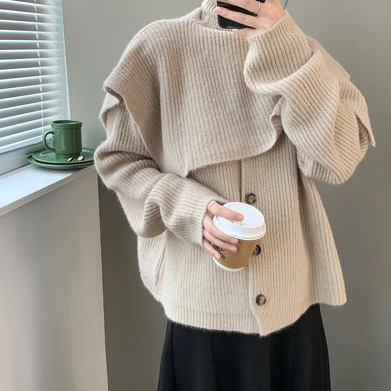 Fashion Two-piece High Neck Shawl with Knitted Cardigan Sweater Women's Autumn and Winter 2021 Solid Color Top Christmas Sweater
Fashion Two-piece High Neck Shawl with Knitted Cardigan Sweater Women's Autumn and Winter 2021 Solid Color Top Christmas Sweater