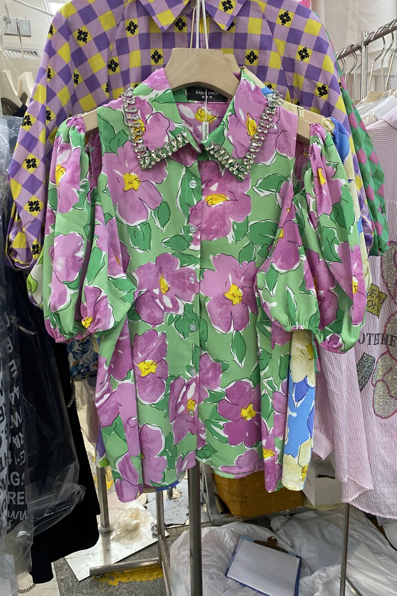 Elegant Off-the-Shoulder Summer Floral Shirt Lady Diamond Fashion Puff Sleeve Blouse All-Matching Print Turn-down Collar Top
Elegant Off-the-Shoulder Summer Floral Shirt Lady Diamond Fashion Puff Sleeve Blouse All-Matching Print Turn-down Collar Top