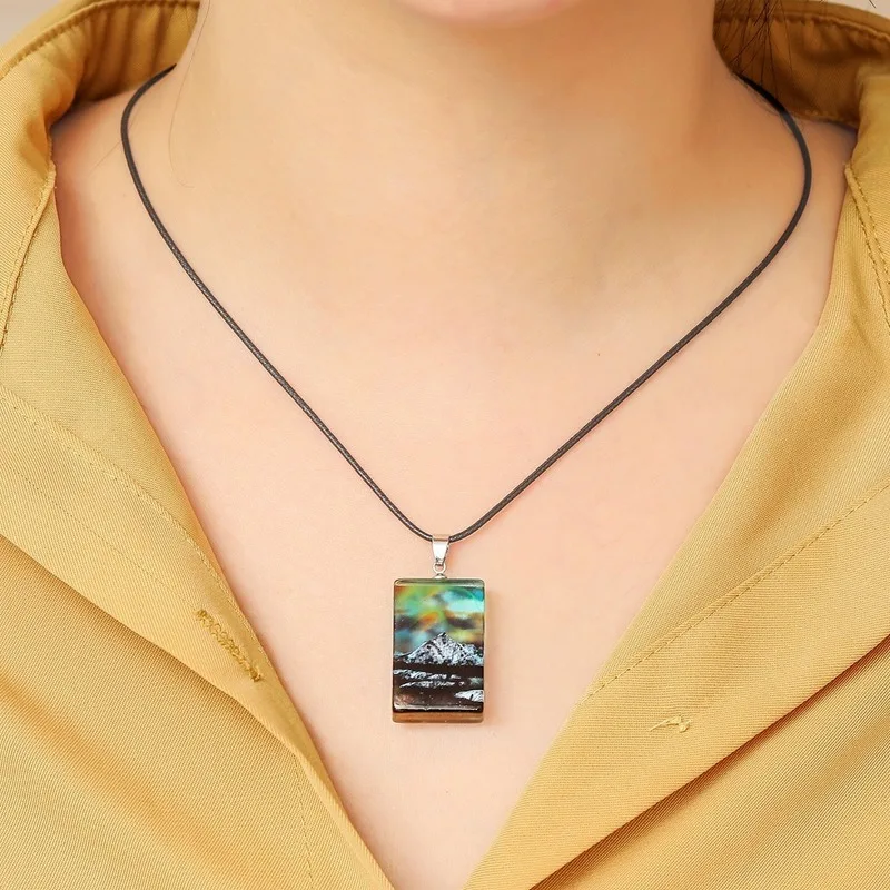 Creative snow mountain lake square pendant landscape resin lasheng necklace jewelry female
Creative snow mountain lake square pendant landscape resin lasheng necklace jewelry female